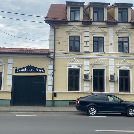 Pensiunea Irish Mediaş Zewnętrze zdjęcie